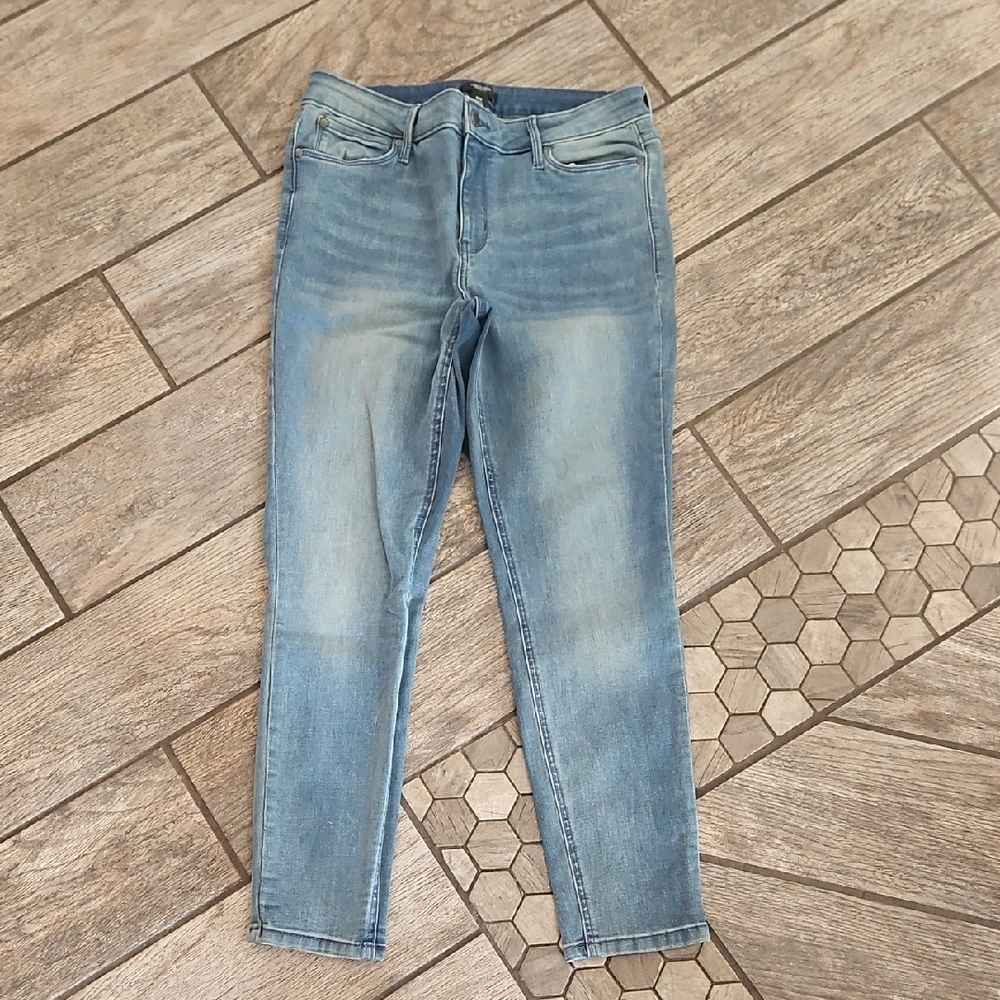 Simply Vera Vera Wang Light Blue Skinny Jeans Size 10 Short